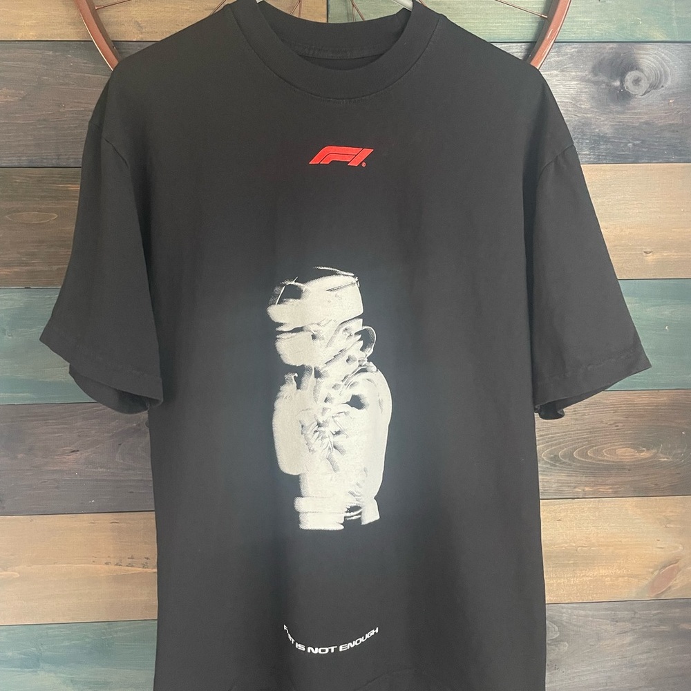 Men’s medium pacsun f1 tee